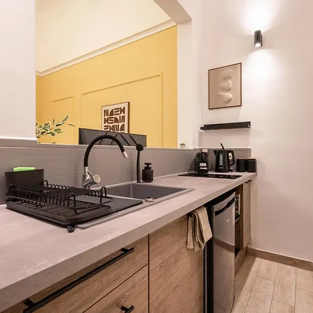 Lively Downtown Haven * Budapeste