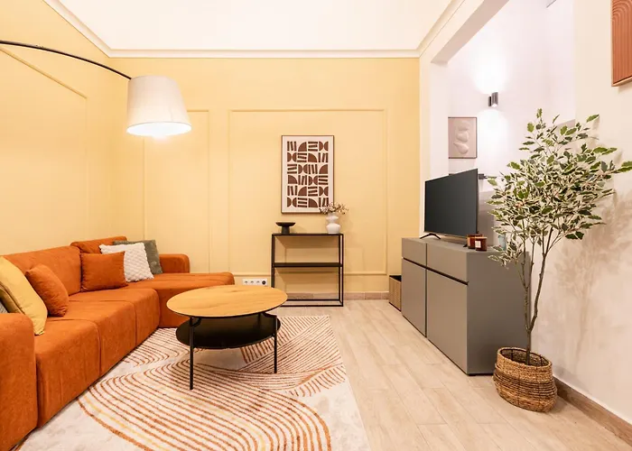 Lively Downtown Haven דירה *